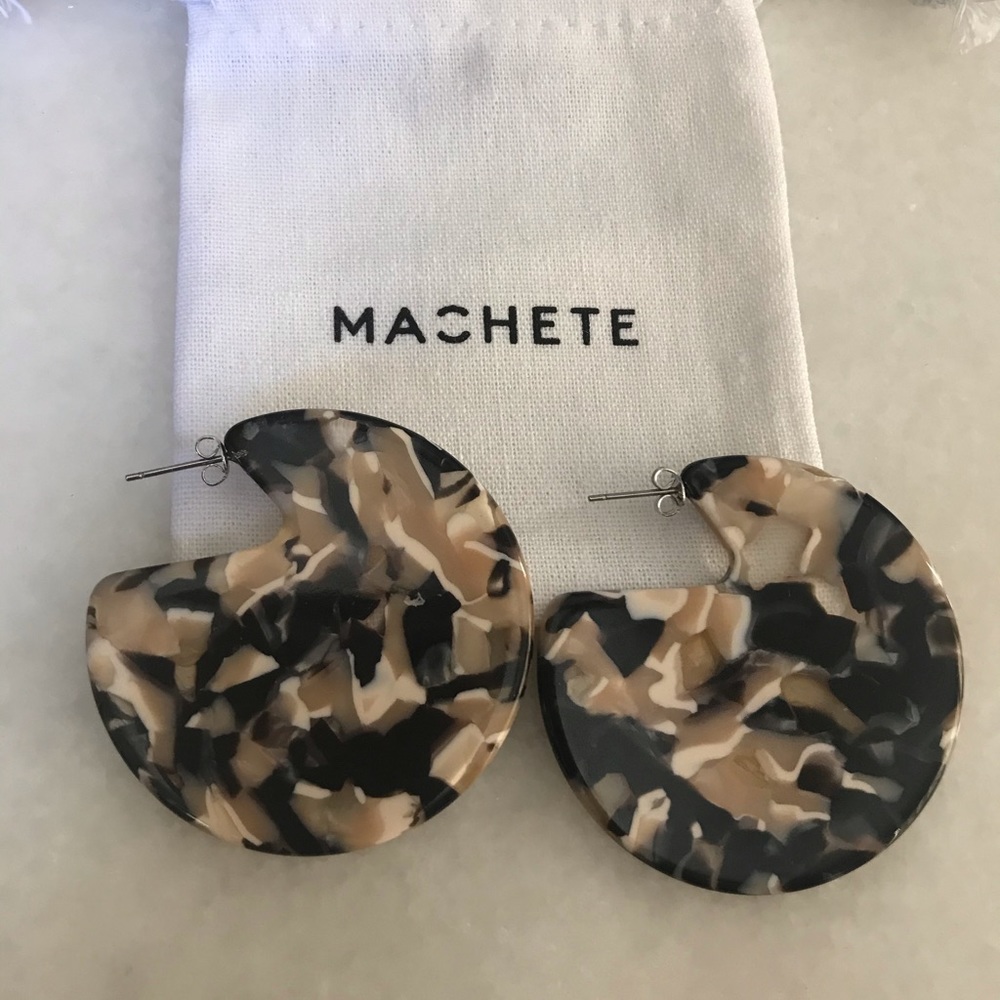 Machete earrings in abalone